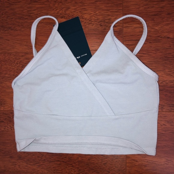 Brandy Melville LIGHT BLUE Amara Tank - Picture 2 of 2
